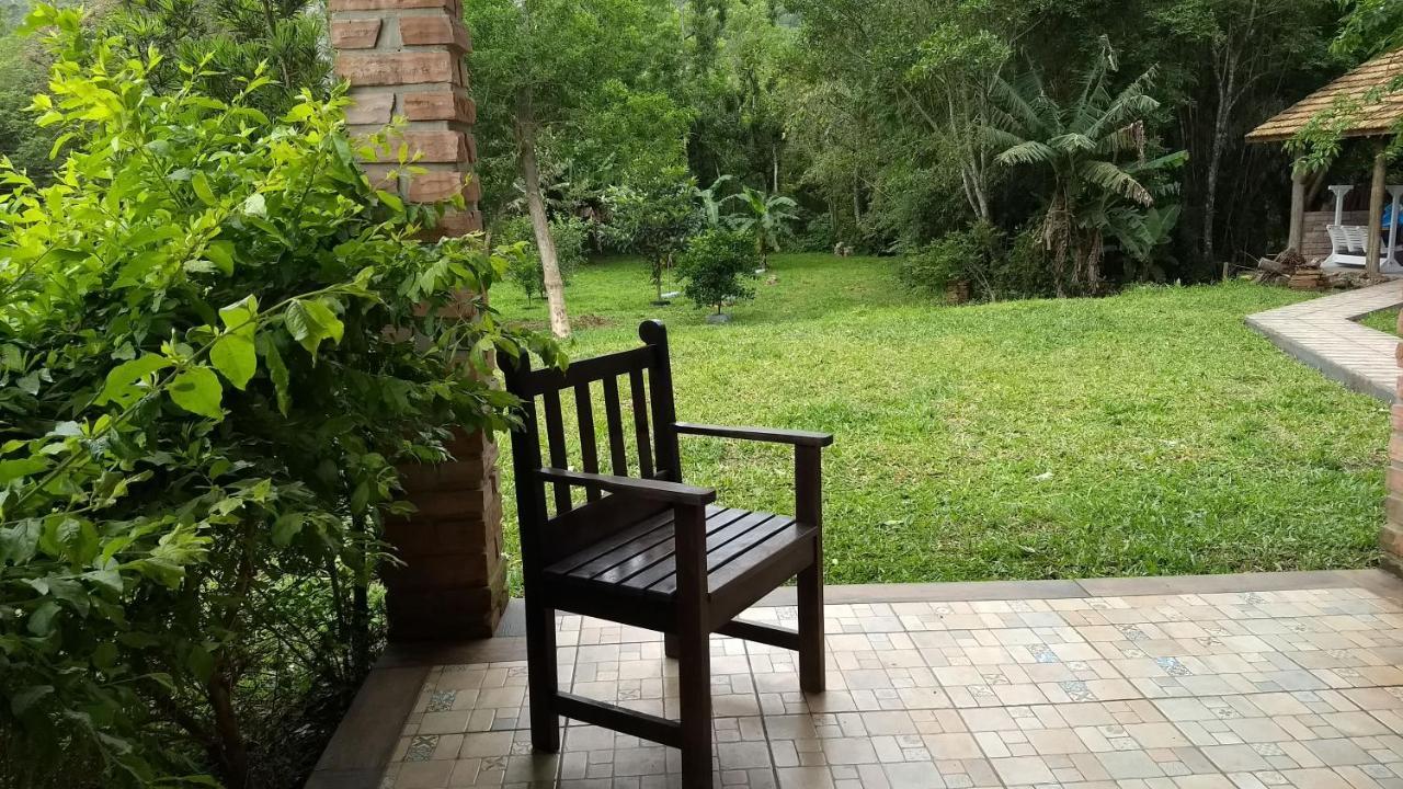 Recanto Dos Compadres - Hospedagem ปรายากรันเจ ภายนอก รูปภาพ